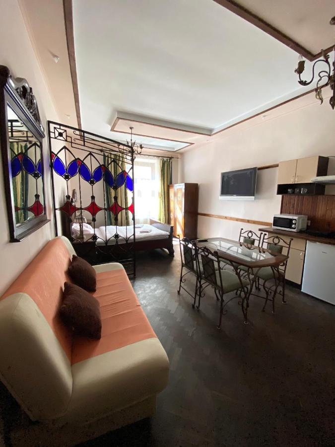 Квартира На Вулиці Лесі Українки 19 Lviv Buitenkant foto