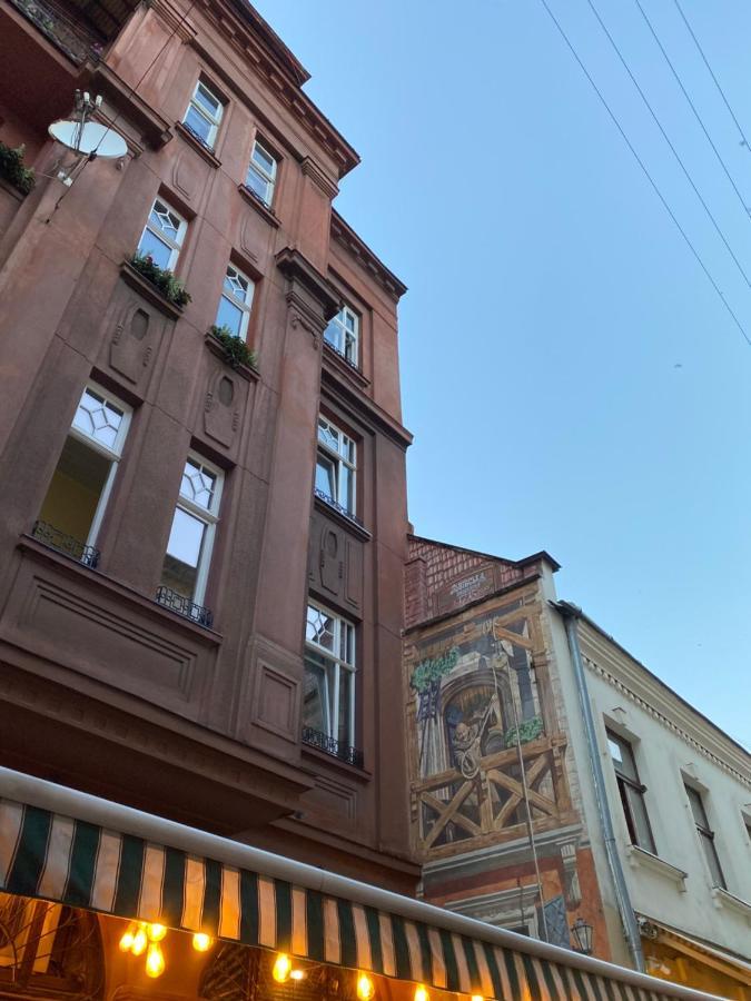 Квартира На Вулиці Лесі Українки 19 Lviv Buitenkant foto