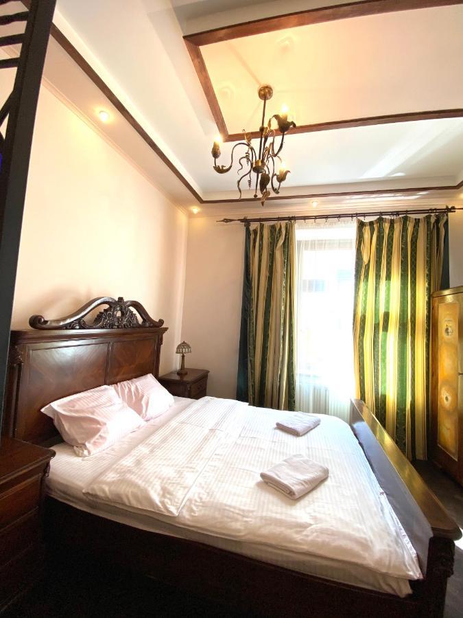 Квартира На Вулиці Лесі Українки 19 Lviv Buitenkant foto